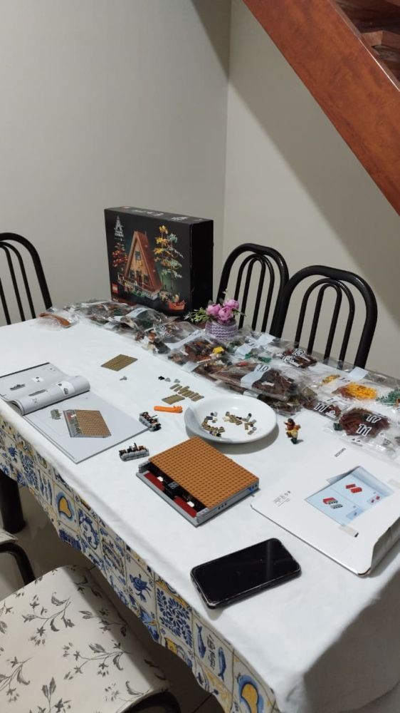 Chalé de Estrutura Triangular