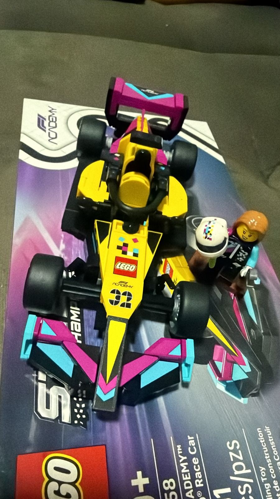 Carro de Corrida F1 ACADEMY