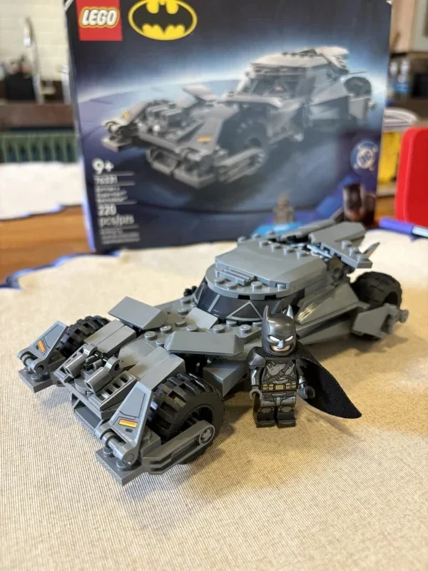 Batman Superman Batmovile